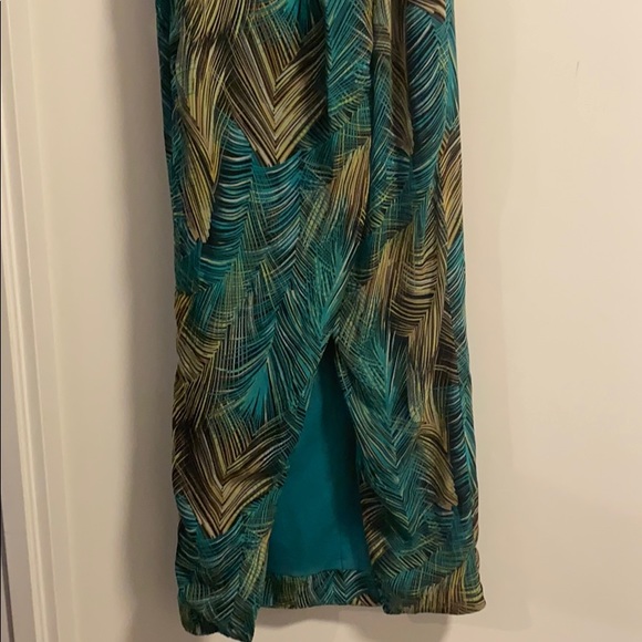 Peacock event long dress - Picture 2 of 2